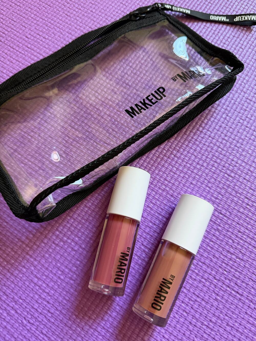 New Makeup by Mario SuperShine Lip Gloss Duo 2 Full Size Tubes + Cosmetic Bag